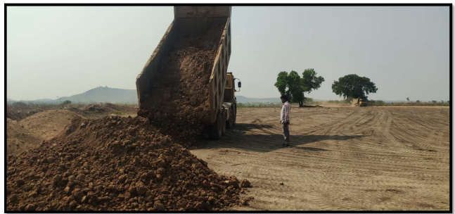  Embankment layer at 239+600